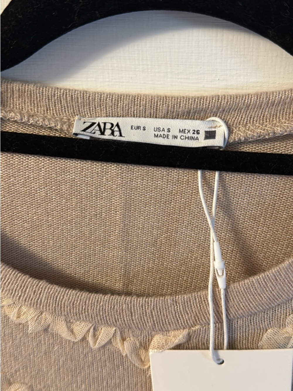 NWT ZARA Ruffled Short Sleeve - Picture 4 of 5